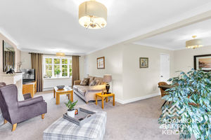 Photo 31- click for photo gallery